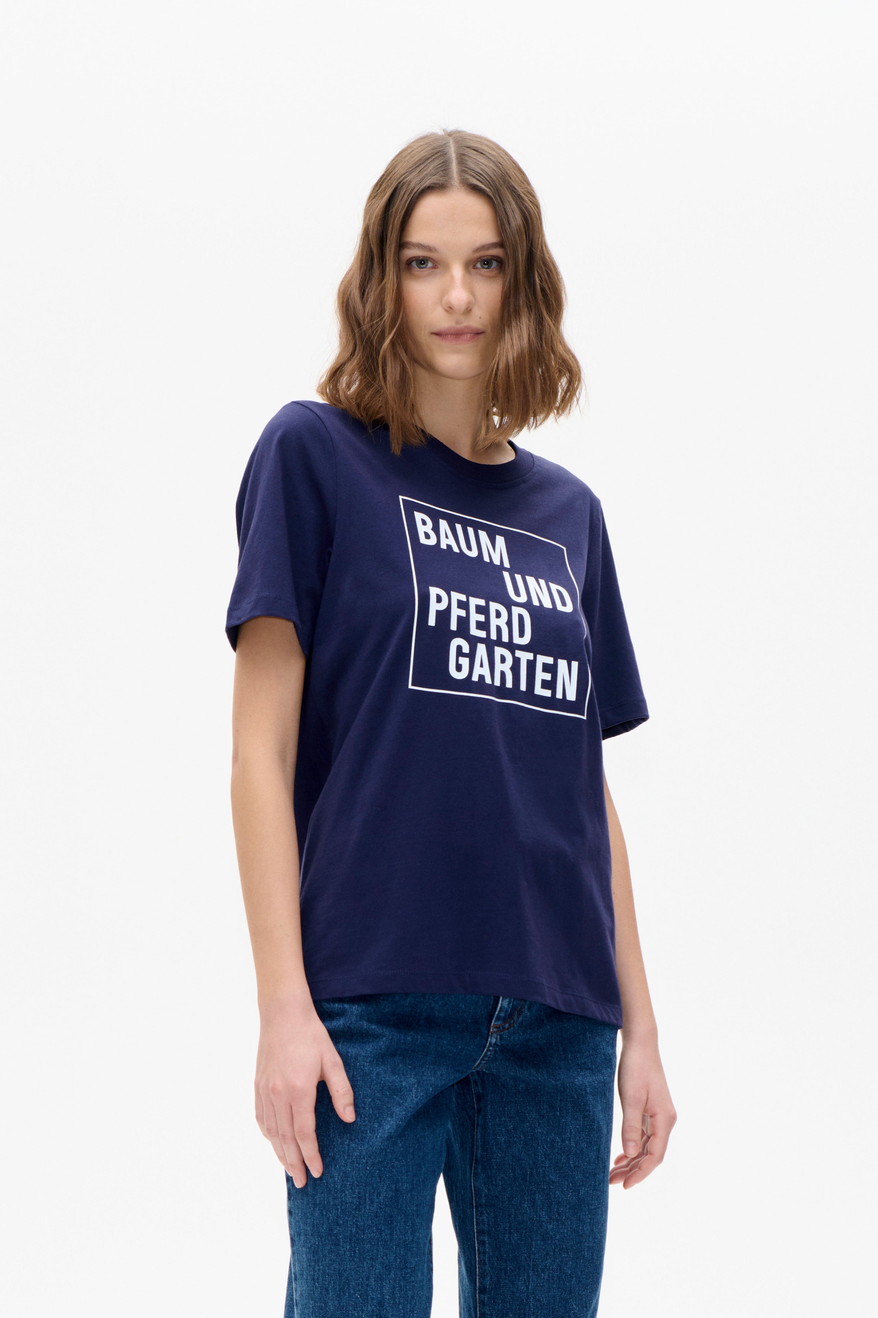 Jawo t-shirt - Navy Logo Box